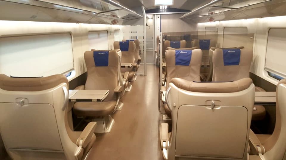 Frecciarossa Train Business Class (img 3)