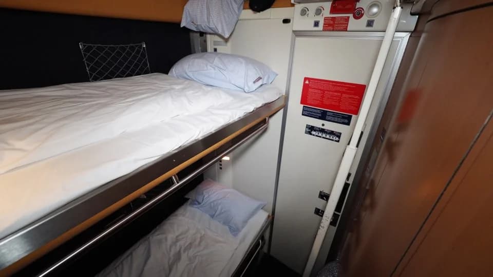 oebb-2-sleeper-2-min.webp