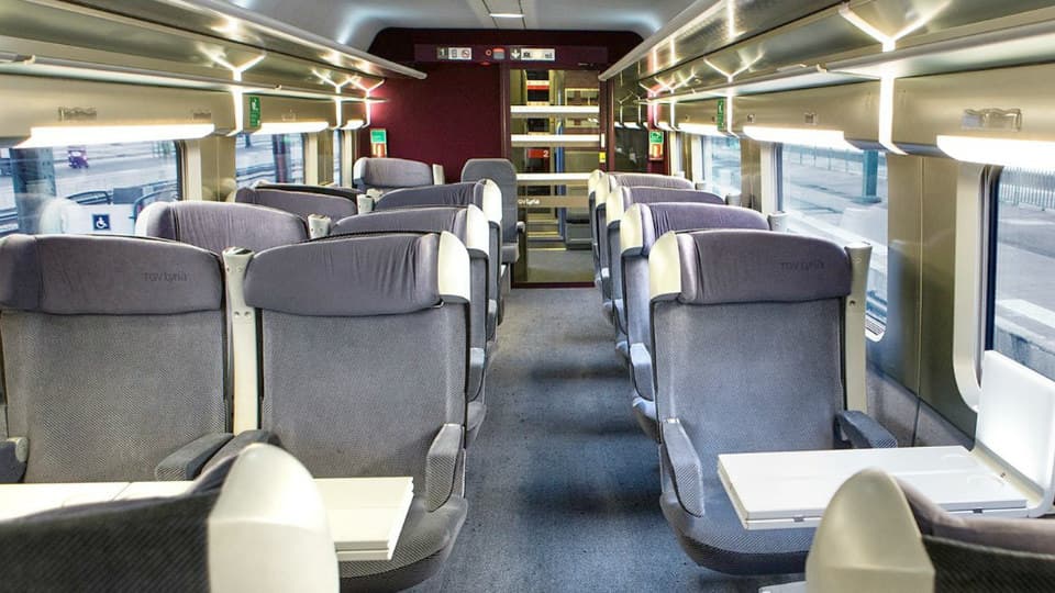 SNCF TGV 1st Class Seat (img 2)