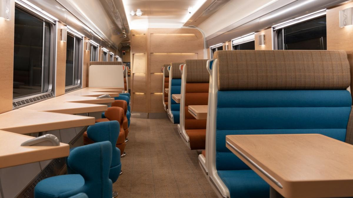 Caledonian Sleeper bar