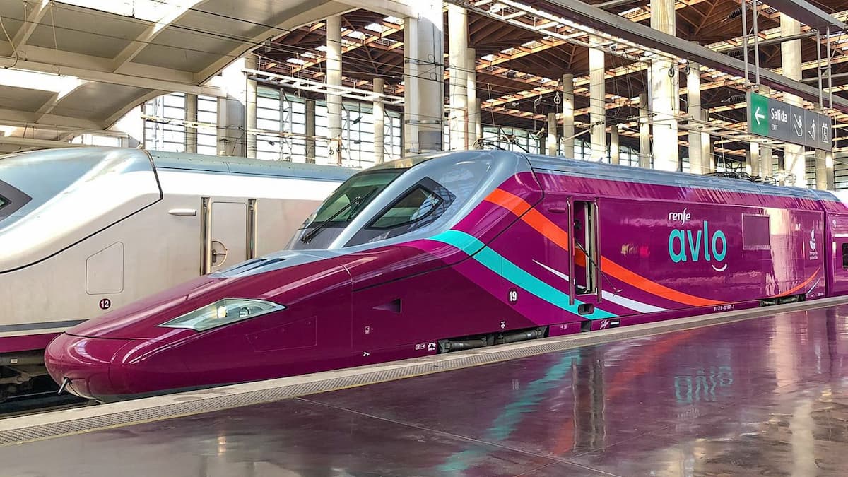 Avlo train 1