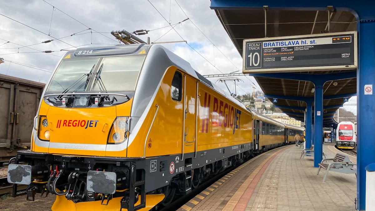 RegioJet outside