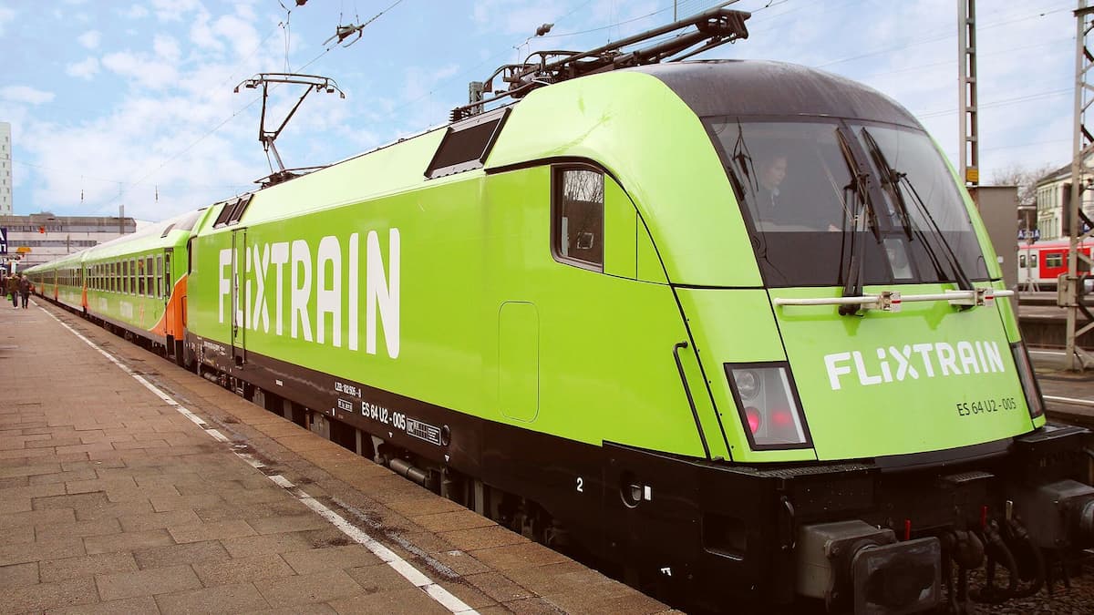 FlixTrain outside