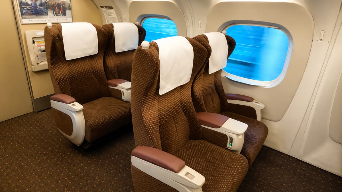 Nozomi Shinkansen|1st Class Seat 2